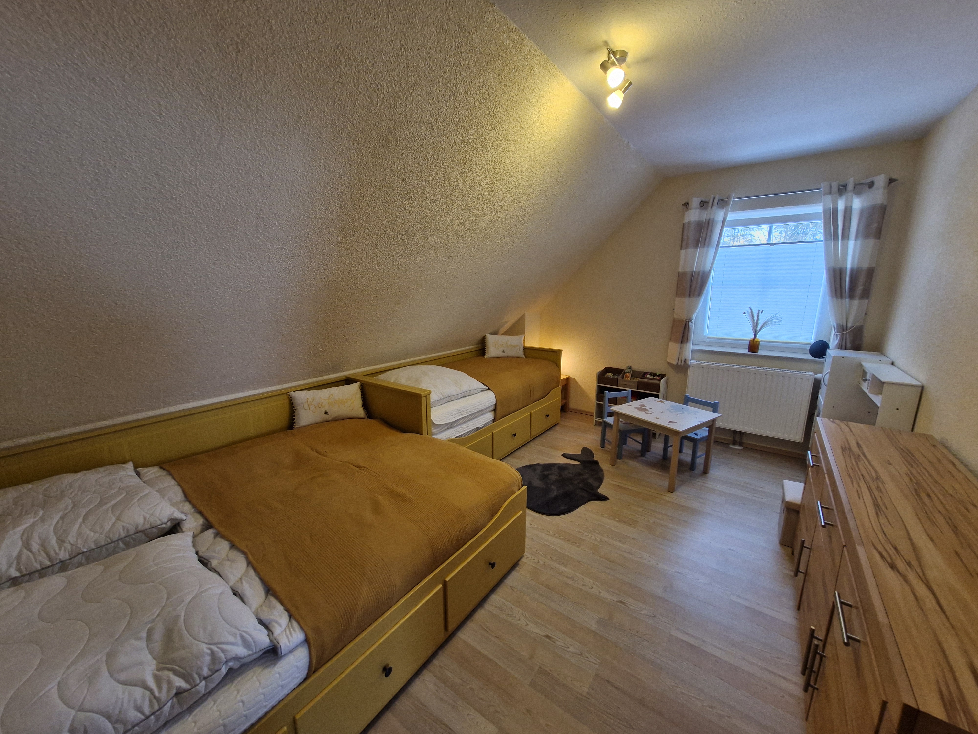 kleines Schlafzimmer - Kinderzimmer
